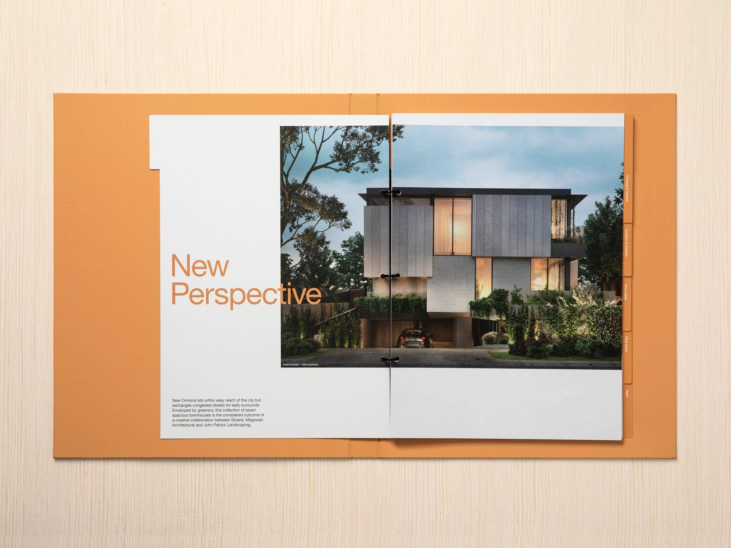 Self-titled Newormond Brand Identity Salespresenter 03