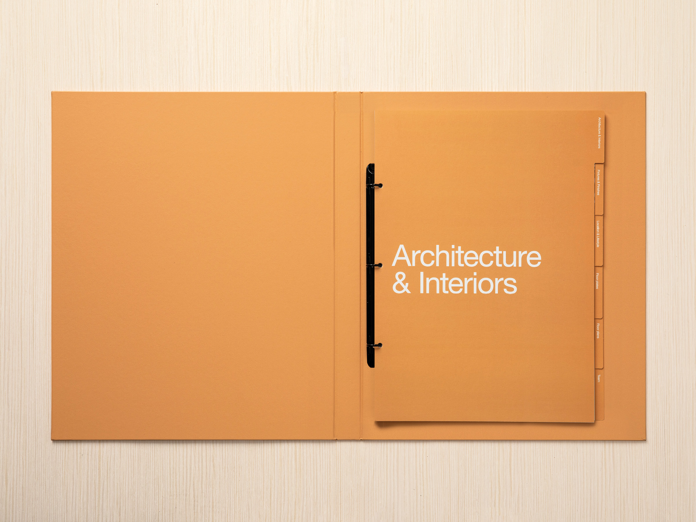 Self-titled Newormond Brand Identity Salespresenter 07