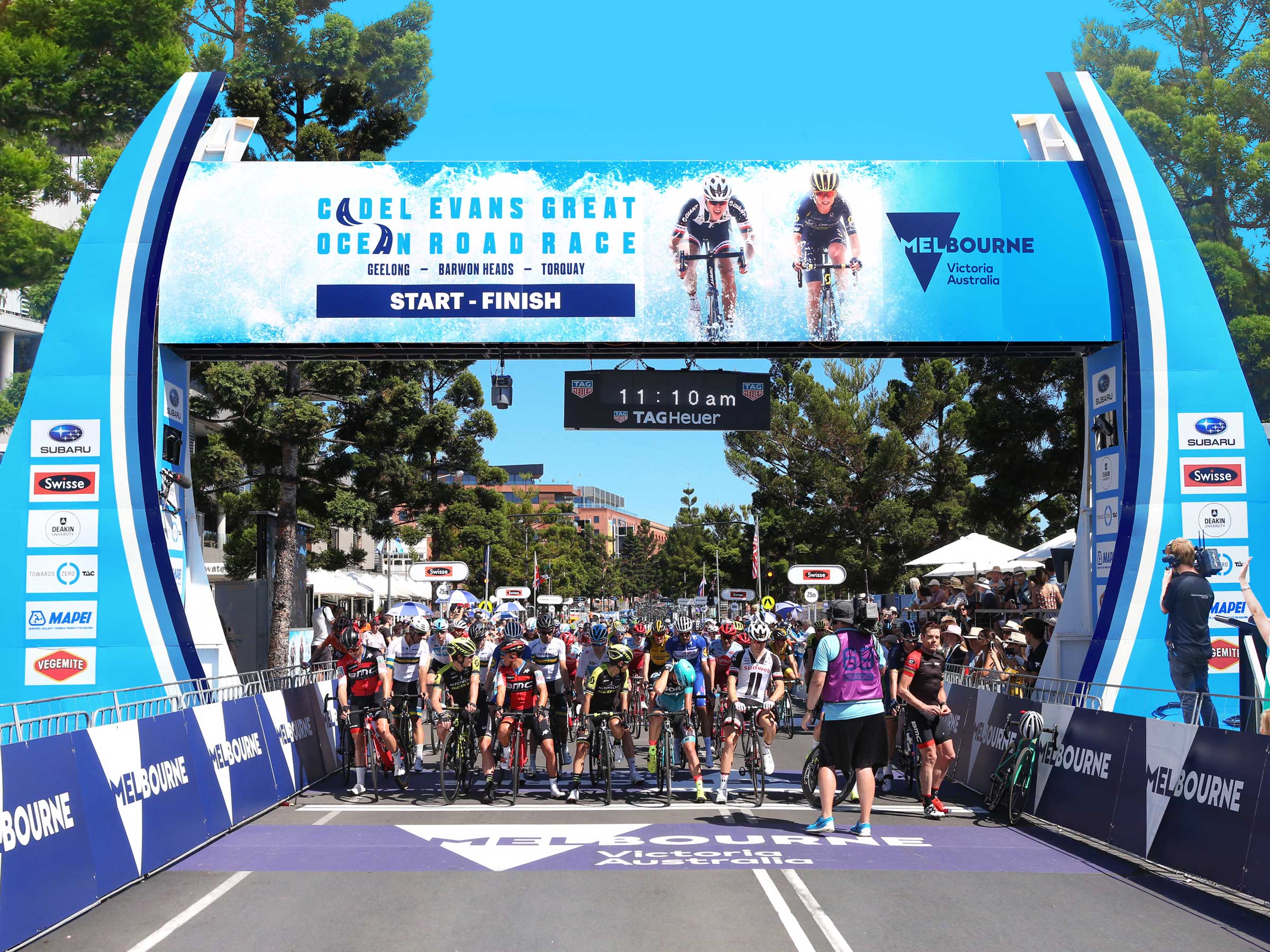 Self-titled Cadel Evans Great Ocean Road Race Brand Identity Start